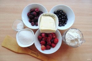 Насыпной пирог с ягодами Насыпной пирог с ягодами