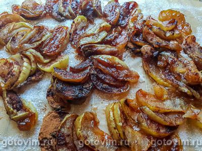 Сушеные яблоки в духовке с корицей и сахаром
