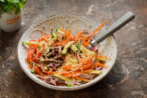 Салат "Азиатский" с говядиной