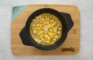 Кукурузная каша с яблоком