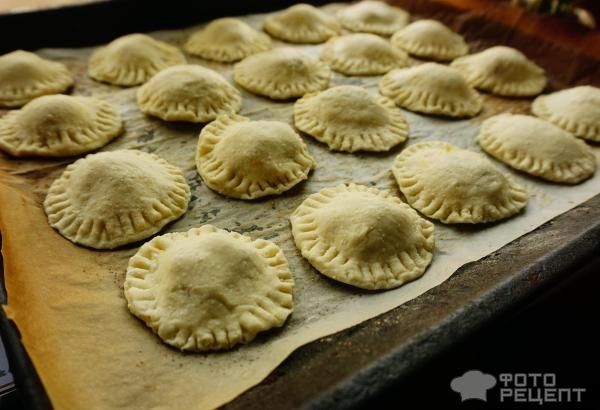 Рецепт: Армянское пасхальное печенье - на твороге и с курагой