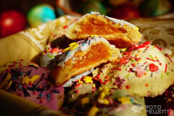 Рецепт: Армянское пасхальное печенье - на твороге и с курагой