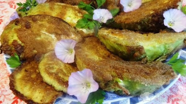 Рецепт: Молодая капуста, слайсы в сухарях - Нежное,вкусное блюдо.