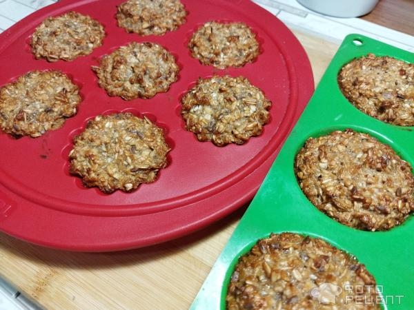 Рецепт: Овсяные кексы - с яблочным повидлом, когда нет куриных яиц, сахара и муки