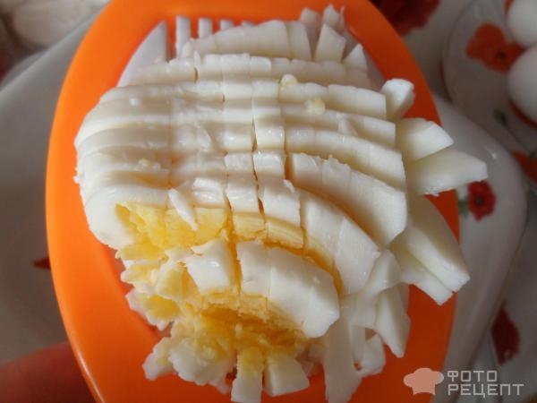 Рецепт: Салат из огурца с яйцом и кукурузой - заправленный майонезом