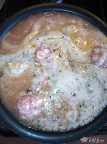 Рецепт: Тефтели в томатно-сметанном соусе - Без риса.