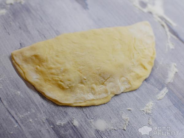 Рецепт: Жареные пирожки с картофелем - "Лапти" на сковороде. Вкусно и сытно!