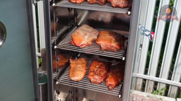 Свиные рёбрышки в карамельной глазури с дымком