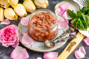 Джем из лепестков роз