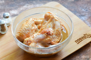 Крылышки в медово-соевом соусе