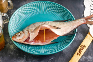 Лещ в соли в духовке Лещ в соли в духовке