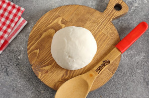 Рулетики из теста с картошкой Рулетики из теста с картошкой