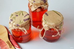 Компот из клубники на зиму