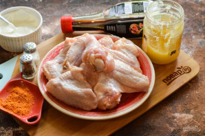 Крылышки в медово-соевом соусе