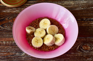 Льняная каша с бананом