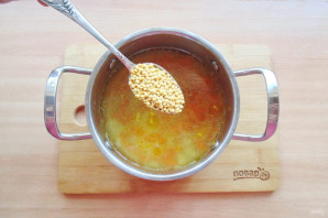 Греческий суп с чечевицей