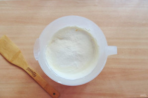 Торт со сливками и ананасами Торт со сливками и ананасами