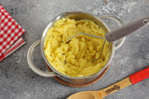 Рулетики из теста с картошкой Рулетики из теста с картошкой