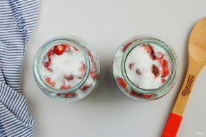 Клубничный компот на зиму Клубничный компот на зиму