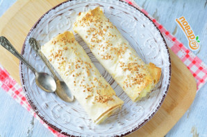 Рулет из лаваша с творогом и изюмом