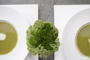 Суп-пюре из брокколи Суп-пюре из брокколи