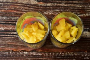 "Селедка под шубой" в стаканчиках