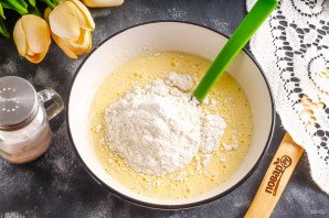 Яблочный тарт с карамелью