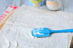 Рулет из лаваша с черносливом