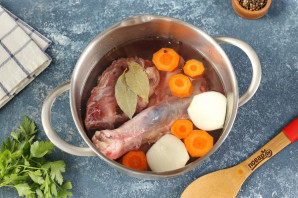 "Харчо" с сельдереем