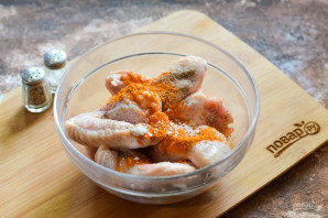 Крылышки в медово-соевом соусе