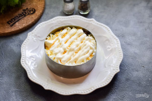 Салат со шпротами и огурцами Салат со шпротами и огурцами