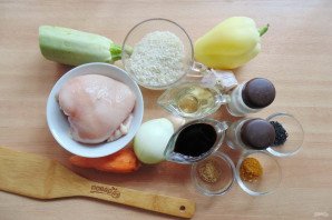 Вок с рисом и курицей