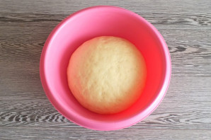 "Бадамбура" с вишней и орехами "Бадамбура" с вишней и орехами