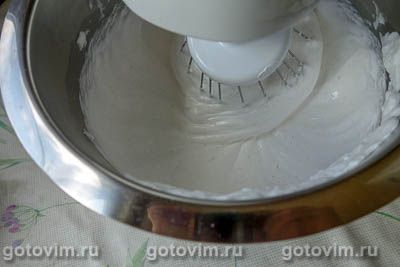 Торт «Черный лес» с творожным кремом в мультиварке