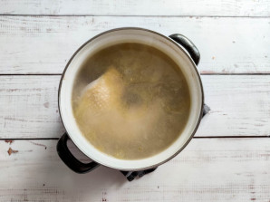 Томатный суп с курицей и рисом