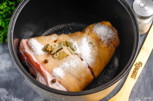 Прессованная рулька