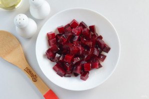 Салат с копчёной рыбой