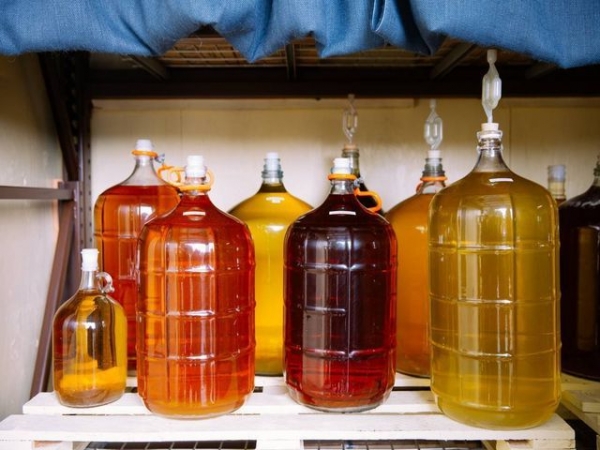 
Вино из яблок в домашних условиях своими руками — простой рецепт приготовления	