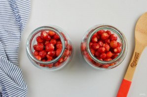 Клубничный компот на зиму Клубничный компот на зиму