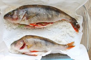 Окунь в соли в духовке Окунь в соли в духовке