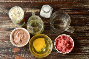 Лепешка с фасолью и фаршем