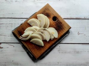 Жареная картошка кольцами в сковороде