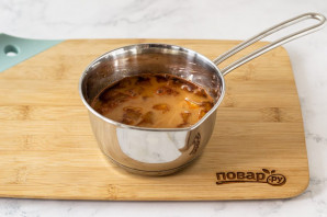 Кисло-сладкий соус с ананасами