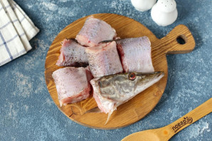 Уха из щуки с рисом