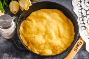 Яблочный тарт с карамелью