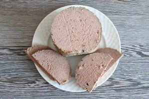 Ливерная колбаса в ветчиннице