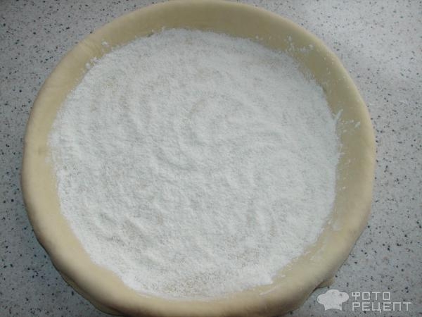 Рецепт: Бездрожжевой пирог с яблоками - На сметане