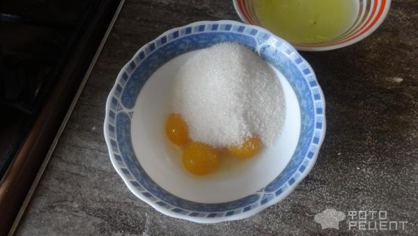 Рецепт: Кофейное мороженое на сливках - Очень ароматное,вкусное,настоящее.