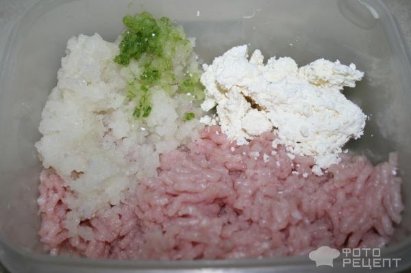 Рецепт: Котлеты из кабачков - с курицей, овощами и творогом