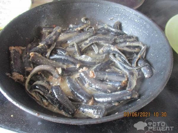 Рецепт: Минога в сметане - дорогой деликатес